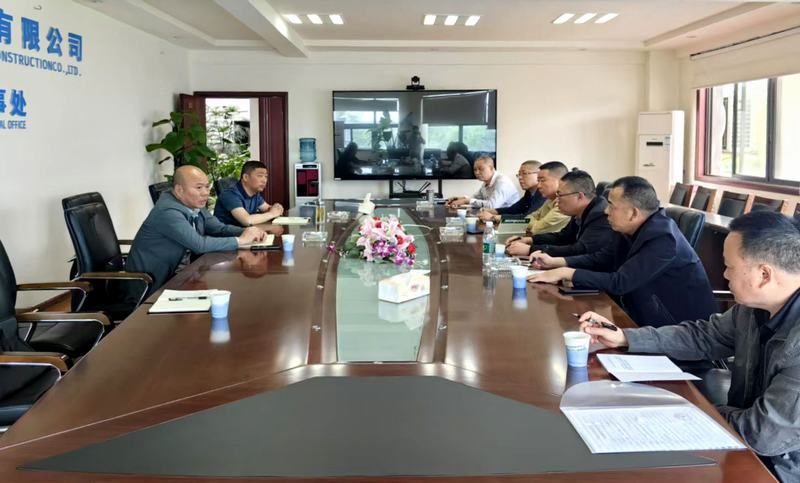 鄒世界一行赴都江堰開展倉庫消防安全、防汛安全檢查